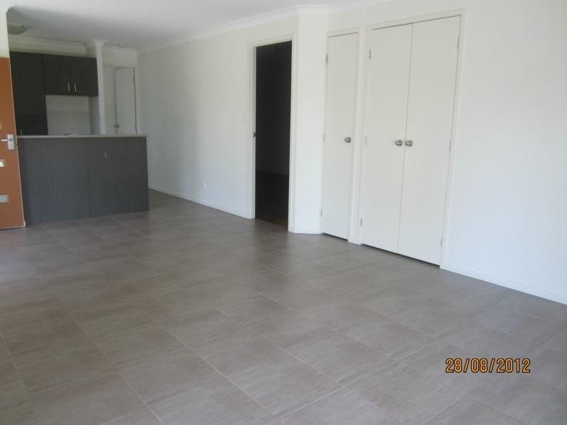 Unit 7/30-42 Cotswold Street, Mount Warren Park QLD 4207