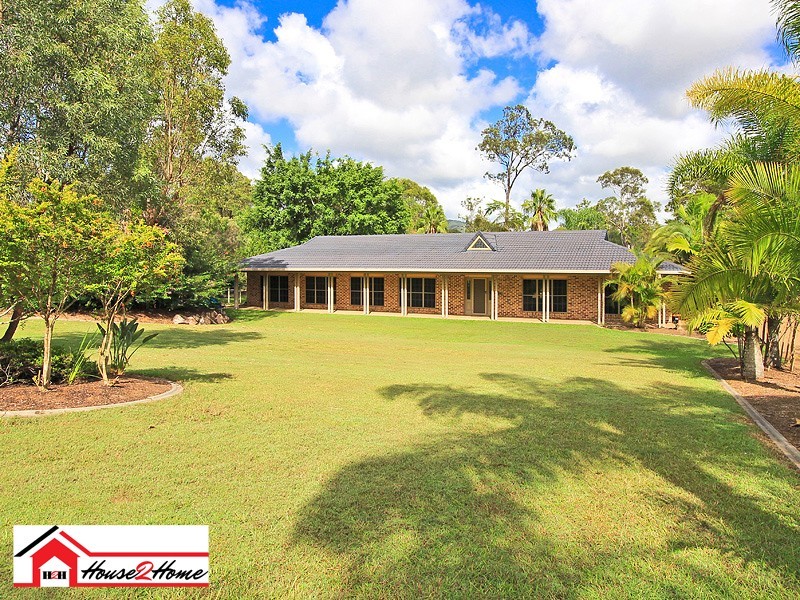 4 Renford Court, Ormeau QLD 4208