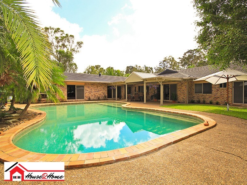 4 Renford Court, Ormeau QLD 4208