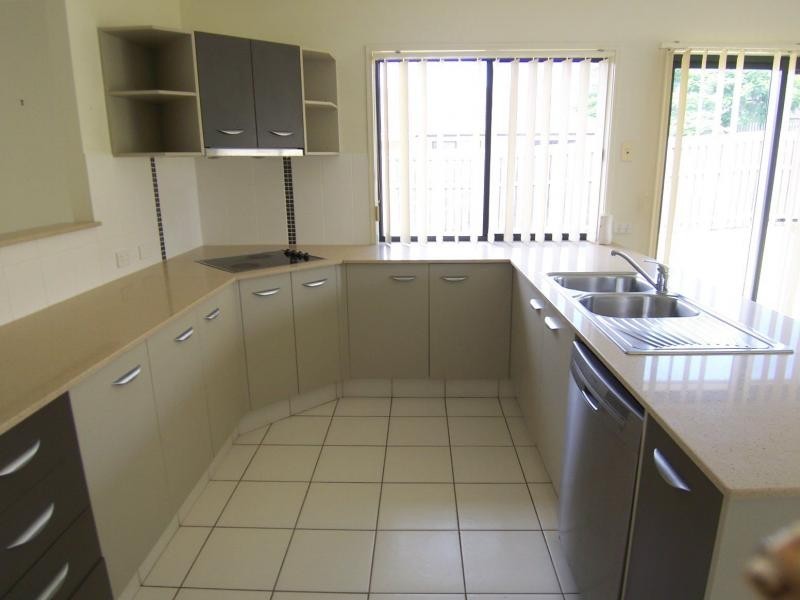 15 Winston Way, Pimpama QLD 4209