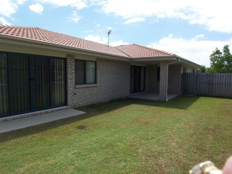 15 Winston Way, Pimpama QLD 4209