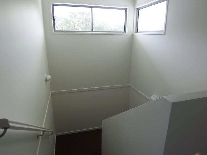 8 Brookside Circuit, Ormeau QLD 4208