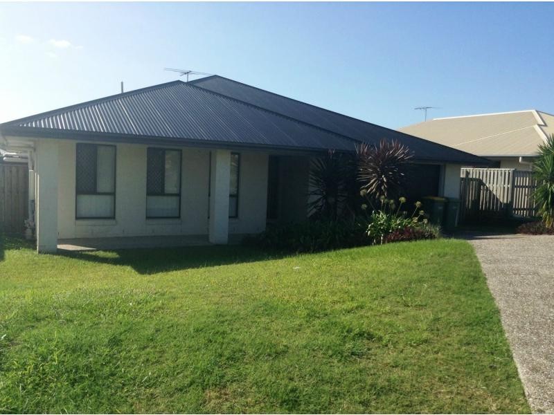 15 Hazelmere Crescent, Ormeau QLD 4208
