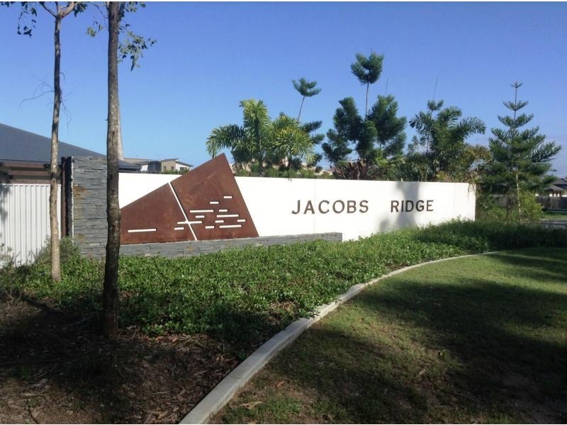 15 Hazelmere Crescent, Ormeau QLD 4208