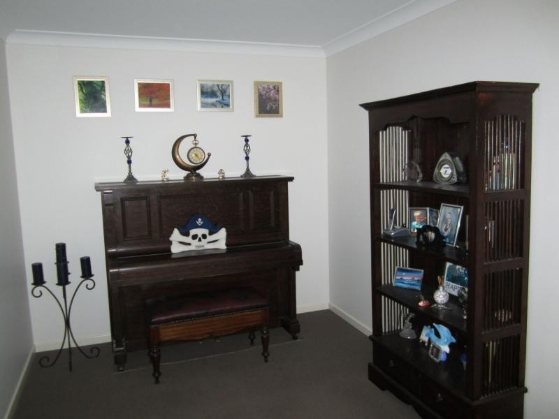 4 Penneshaw Crescent, Ormeau QLD 4208