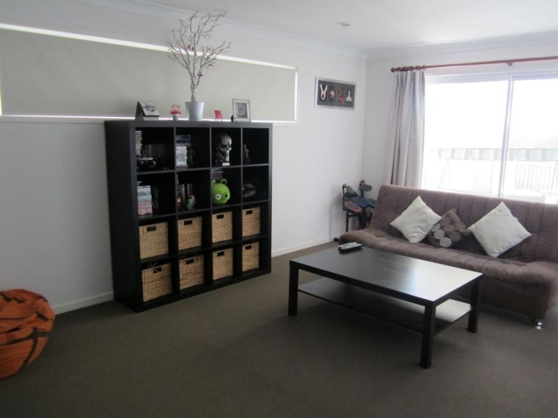4 Penneshaw Crescent, Ormeau QLD 4208
