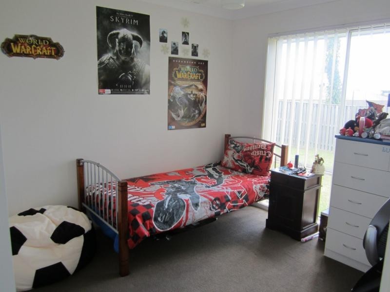 4 Penneshaw Crescent, Ormeau QLD 4208