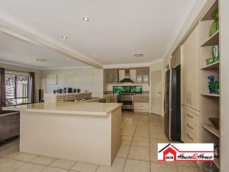 15 Lilyvale Crescent, Jacobs Ridge, Ormeau QLD 4208