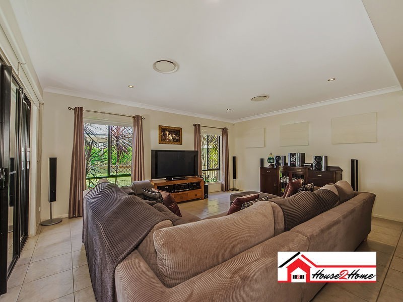 15 Lilyvale Crescent, Jacobs Ridge, Ormeau QLD 4208