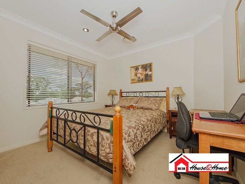 15 Lilyvale Crescent, Jacobs Ridge, Ormeau QLD 4208