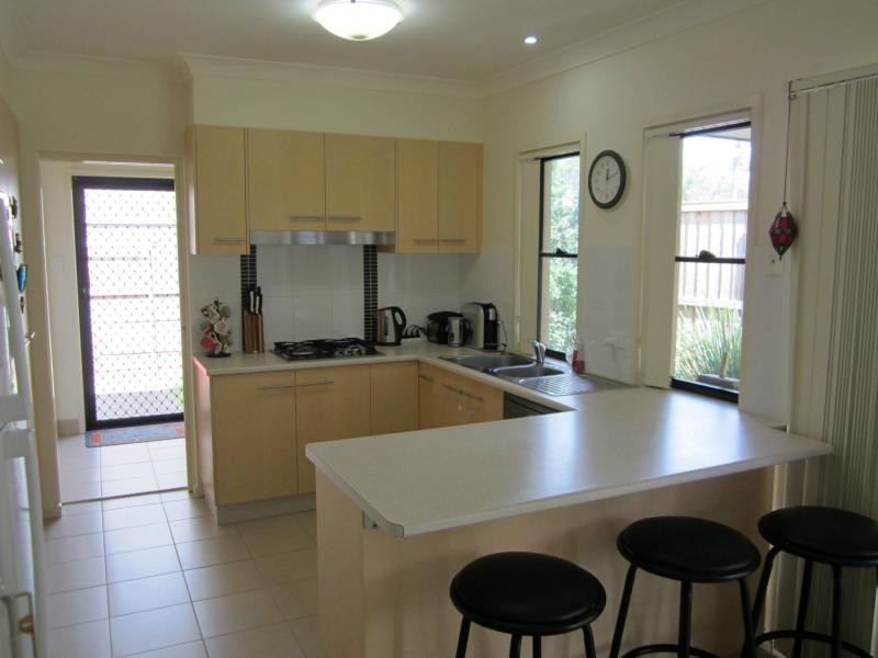 8 Auburn Court, Ormeau QLD 4208