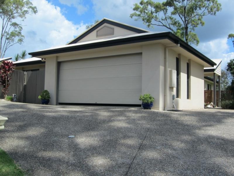 8 Auburn Court, Ormeau QLD 4208