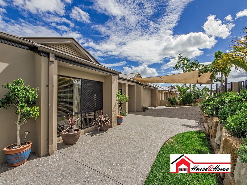18 Emmaville Crescent, Ormeau QLD 4208