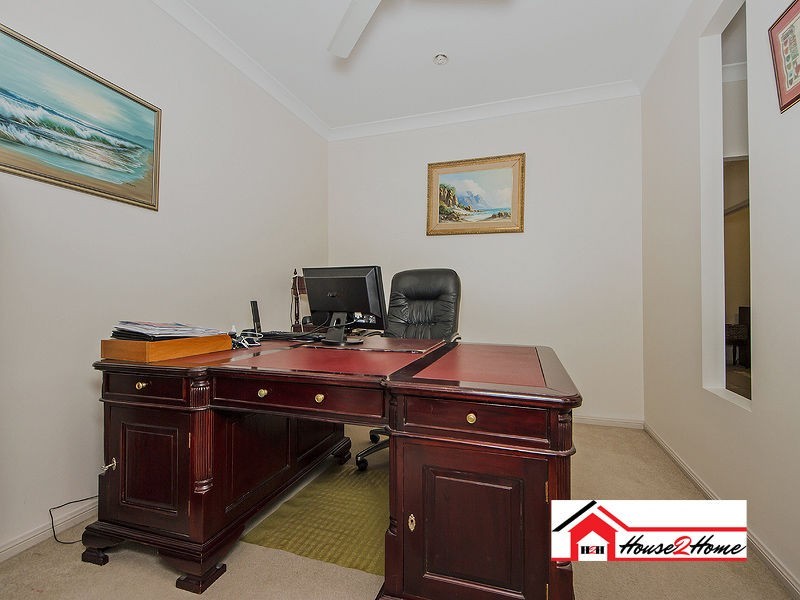 18 Emmaville Crescent, Ormeau QLD 4208