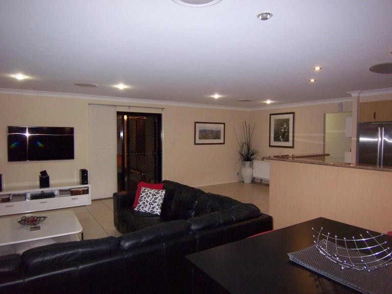 24 Lucas Crescent, Ormeau Hills QLD 4208