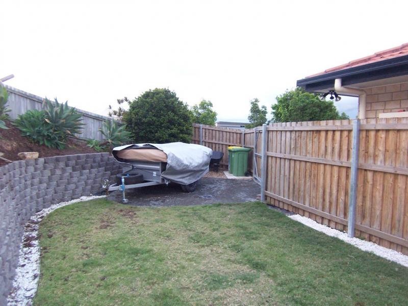 24 Lucas Crescent, Ormeau Hills QLD 4208