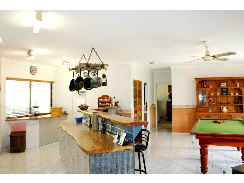 210 Thomsons Road, Kingsholme QLD 4208