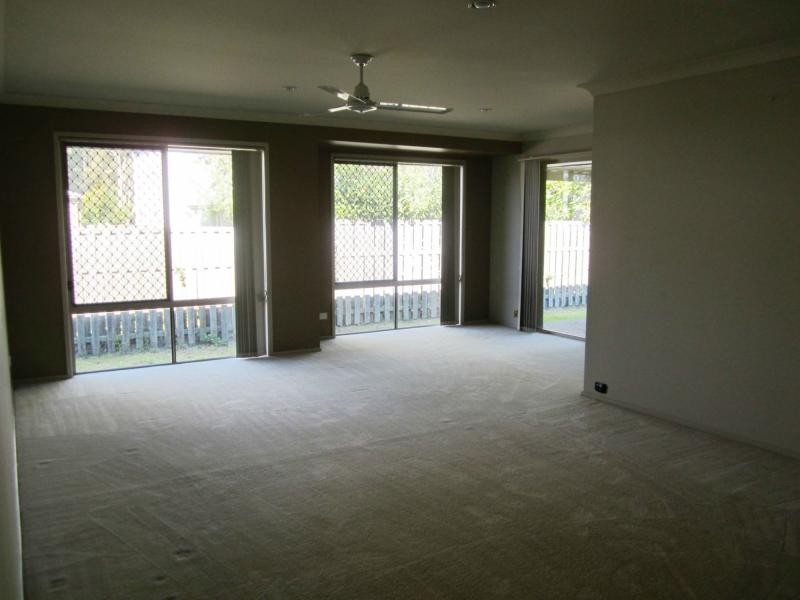 6 Rockwood Street, Ormeau QLD 4208