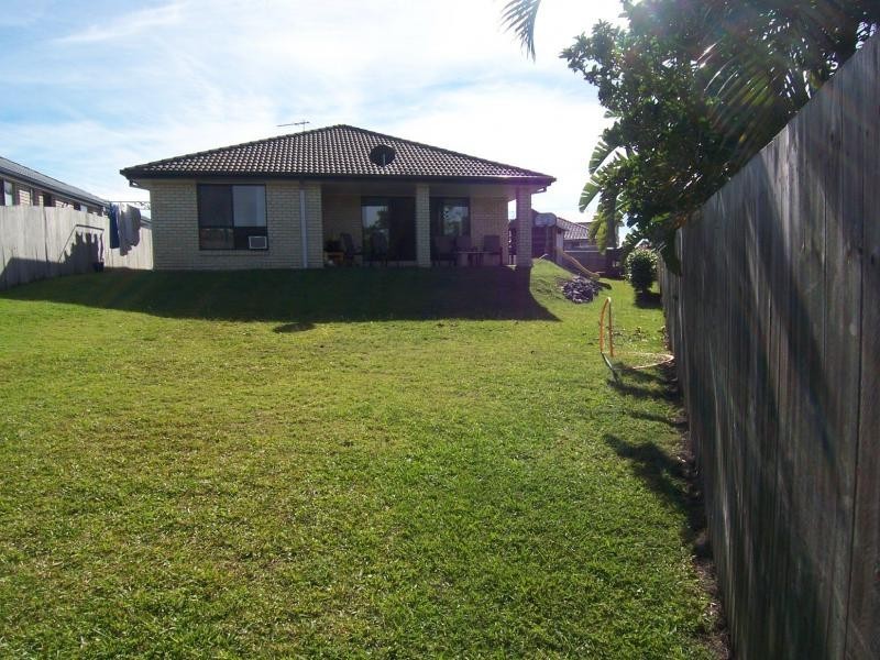 8 Morrell Court, Ormeau QLD 4208
