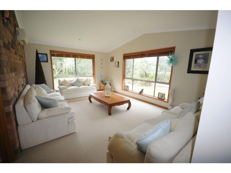 11 Leaver Court, Ormeau QLD 4208