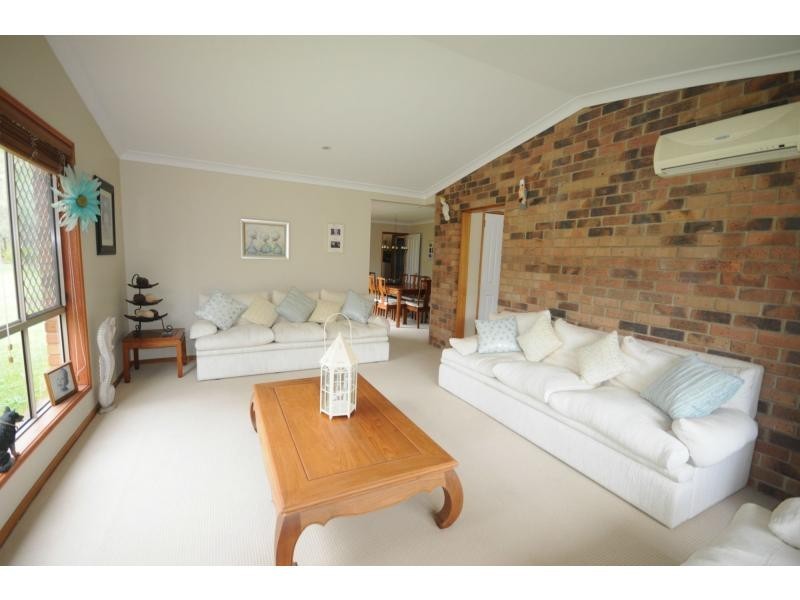 11 Leaver Court, Ormeau QLD 4208