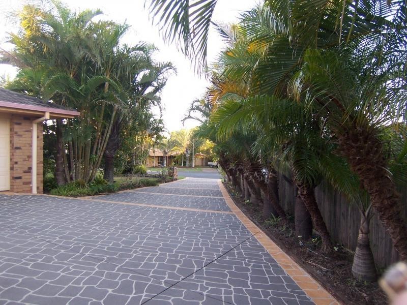 8 Lightbody Court, Ormeau QLD 4208