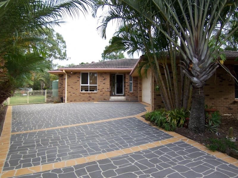 8 Lightbody Court, Ormeau QLD 4208