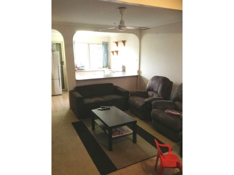 9/15 Pine Avenue, Beenleigh QLD 4207