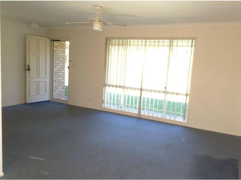 4 Embley Court, Eagleby QLD 4207