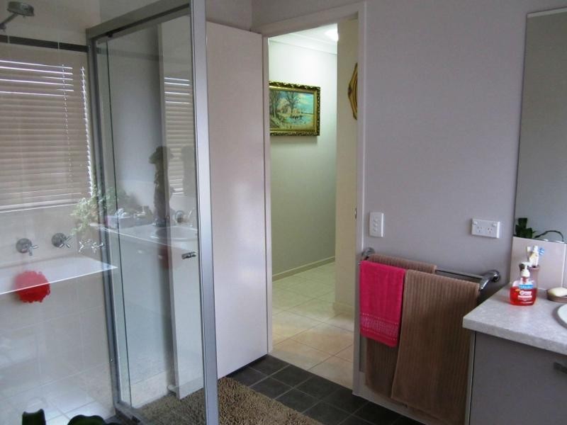 36 Hazelmere Crescent, Ormeau QLD 4208