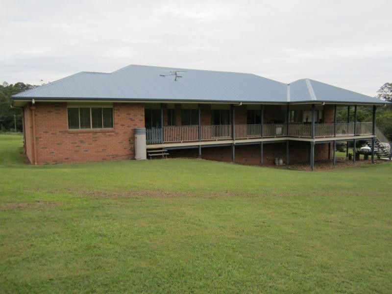 Luscombe QLD 4207