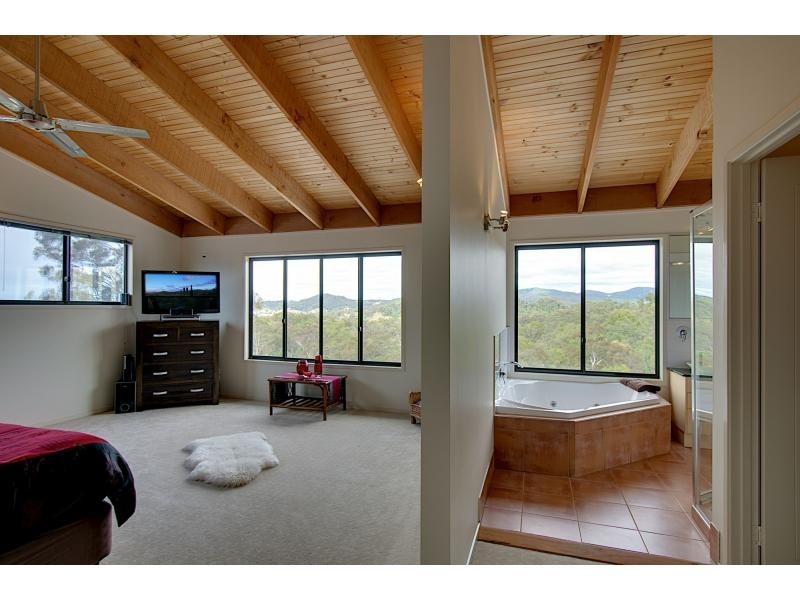 34 Oppermann Drive, Ormeau QLD 4208