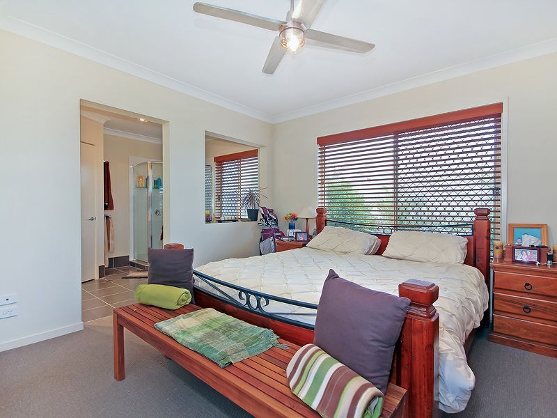11 Hazelmere Crescent, Ormeau QLD 4208
