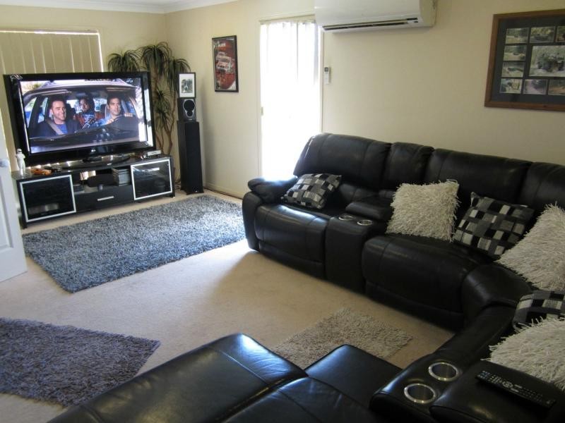 77 Karall Street, Ormeau QLD 4208