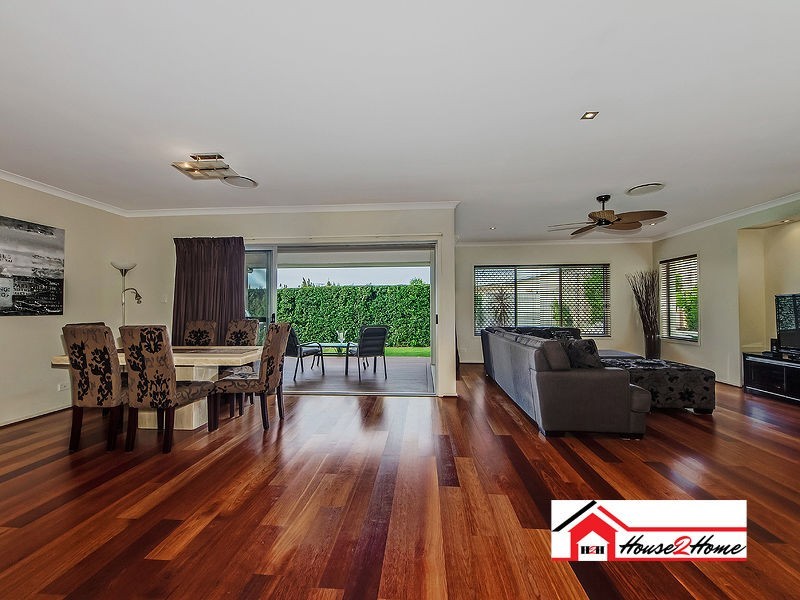 16 Penneshaw Crescent, Ormeau QLD 4208