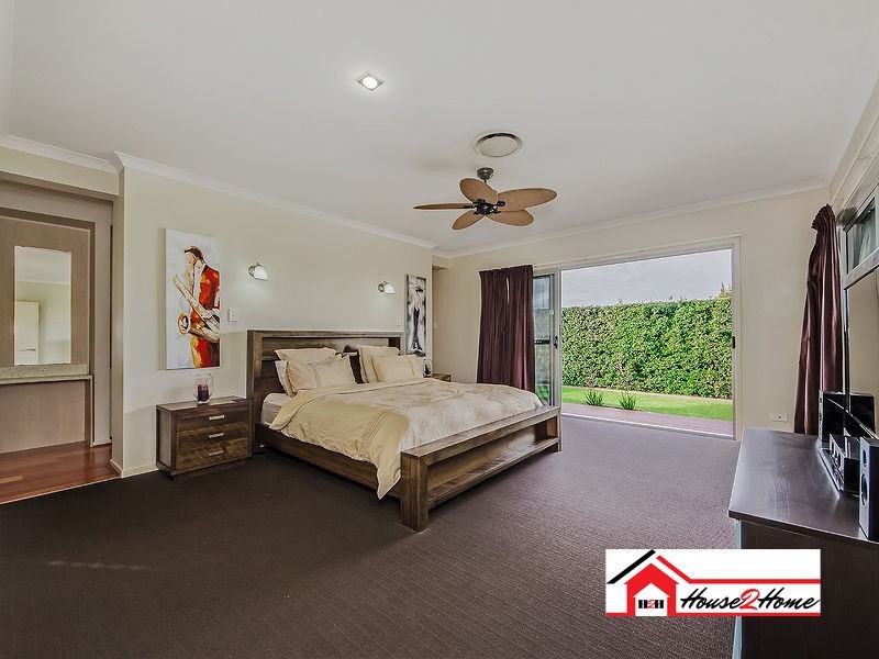16 Penneshaw Crescent, Ormeau QLD 4208