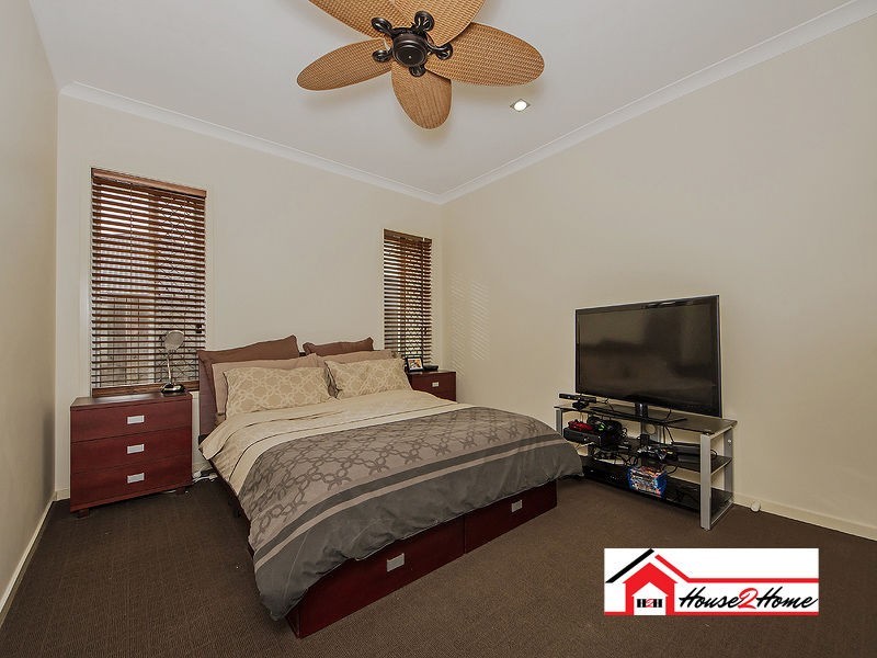 16 Penneshaw Crescent, Ormeau QLD 4208