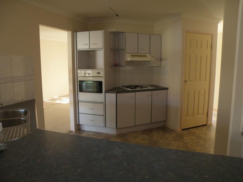 6 Karamu Close, Ormeau QLD 4208