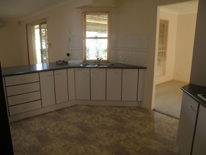 6 Karamu Close, Ormeau QLD 4208