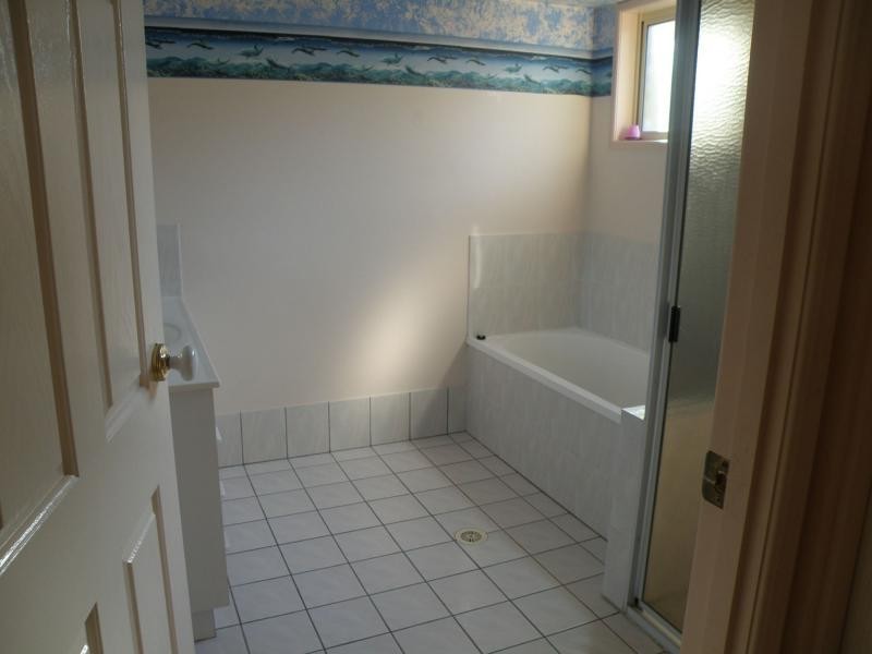 6 Karamu Close, Ormeau QLD 4208