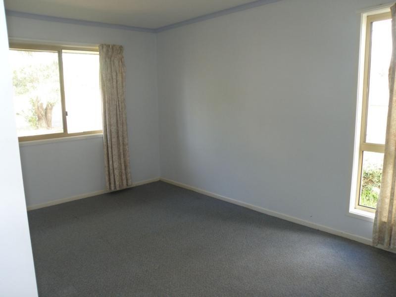 2 French Street, Eagleby QLD 4207