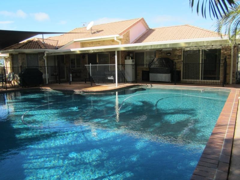 4 Sorrel Place, Ormeau QLD 4208