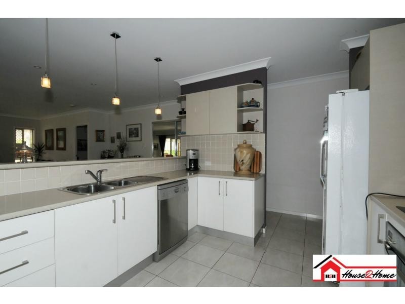 131 Ormeau Ridge Road, Ormeau Hills QLD 4208