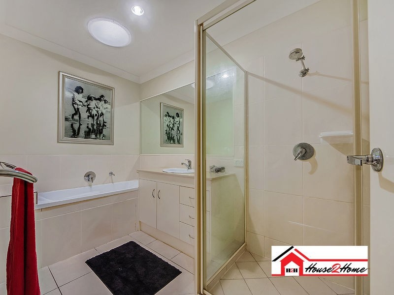 9 Charlton Crescent, Ormeau QLD 4208
