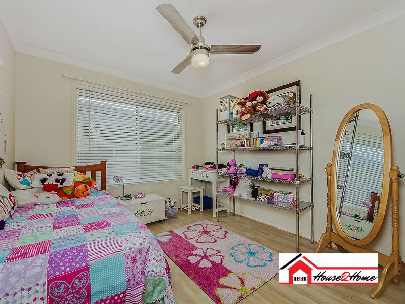 9 Charlton Crescent, Ormeau QLD 4208