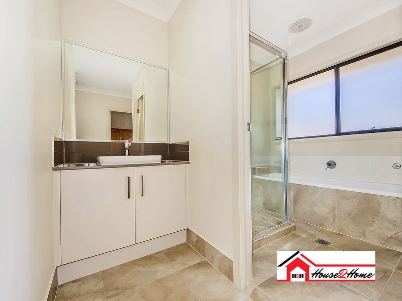 21 Vista Parade, Ormeau QLD 4208