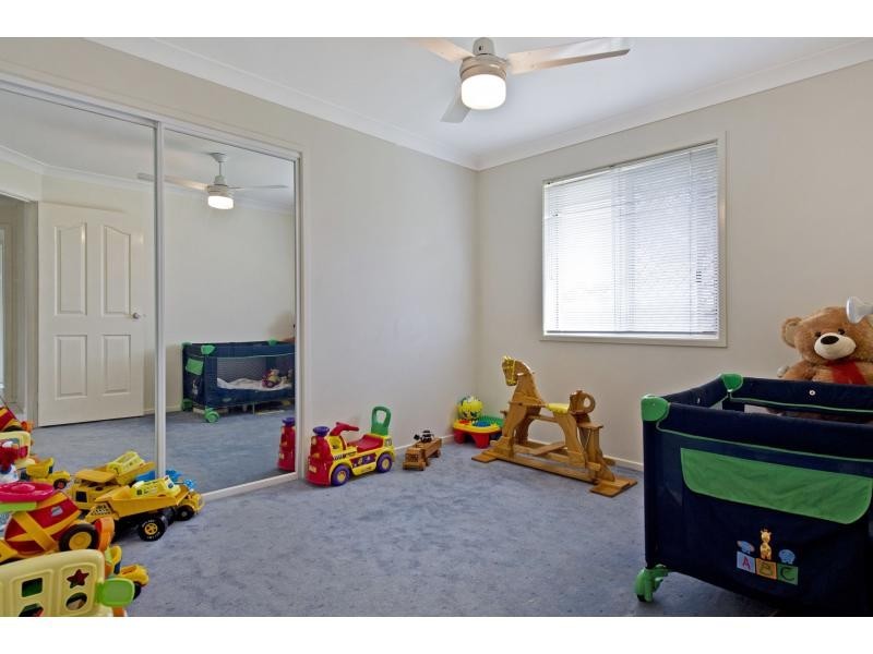 5 Hennie Crescent, Ormeau QLD 4208