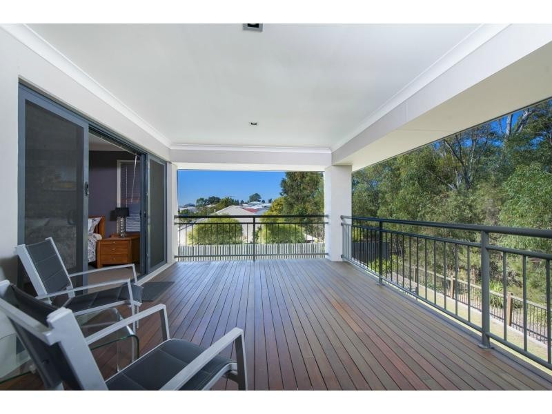 64 Lauradale Crescent, Ormeau QLD 4208