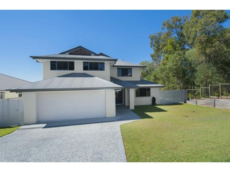 64 Lauradale Crescent, Ormeau QLD 4208