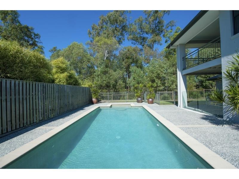 64 Lauradale Crescent, Ormeau QLD 4208